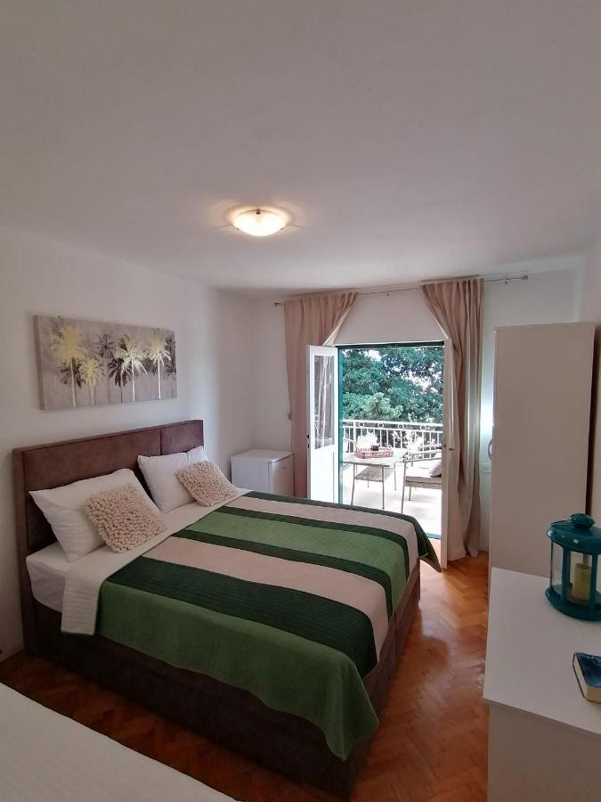 Apartment Borovi With Terrace And Parking פודאצה מראה חיצוני תמונה