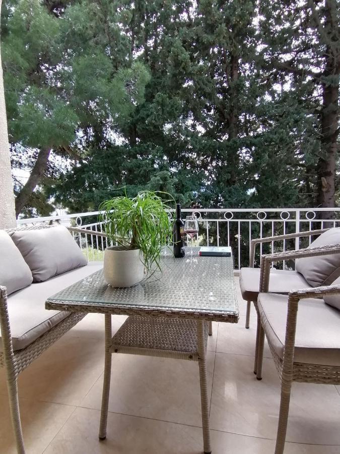 Apartment Borovi With Terrace And Parking פודאצה מראה חיצוני תמונה