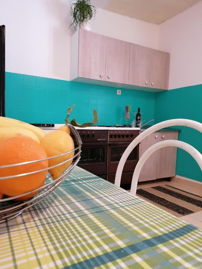 Apartment Borovi With Terrace And Parking פודאצה מראה חיצוני תמונה
